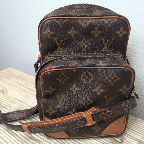 Louis Vuitton Handbags - Pre-Loved Louis Vuitton Monogram Amazone MM